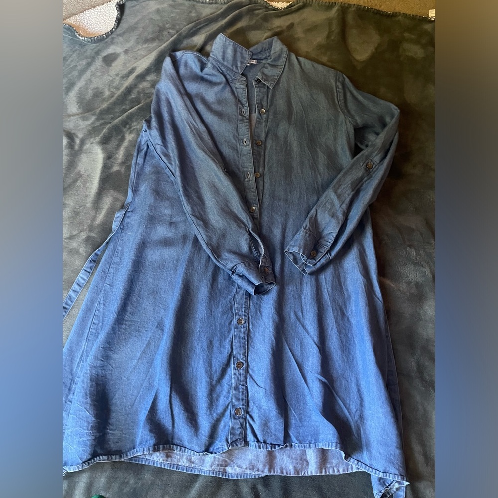 XS soft denim dress, with a tie.